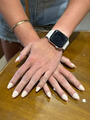 Elegant French manicure